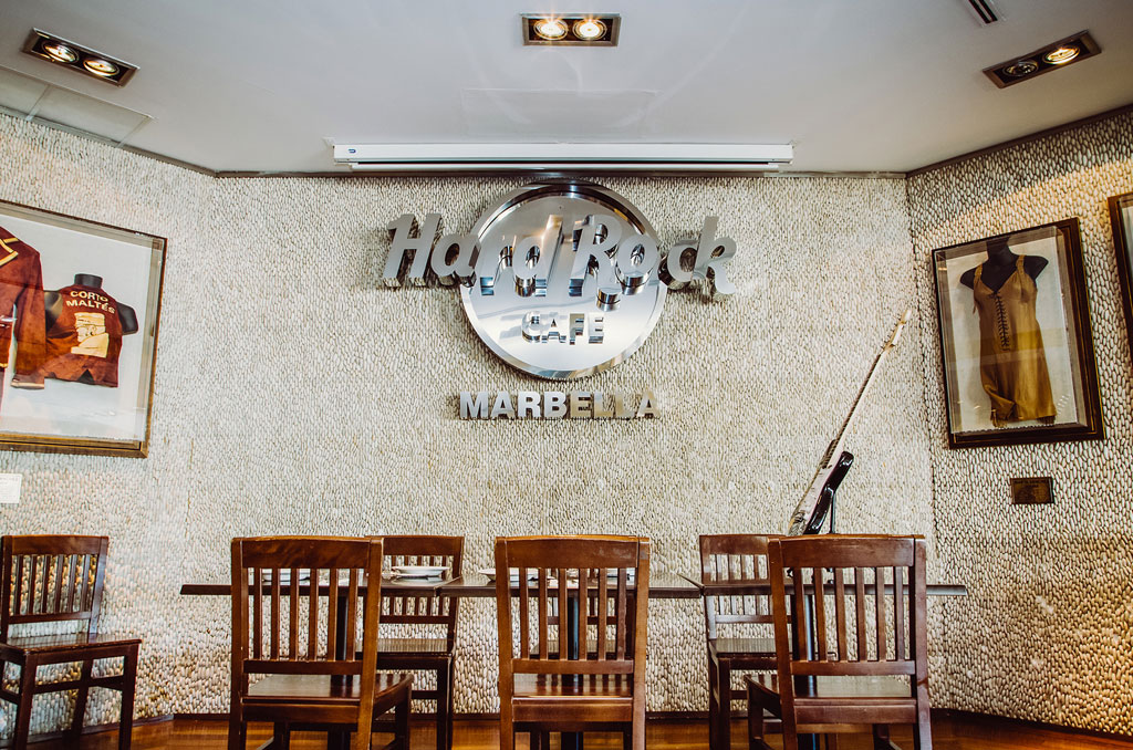 Hard Rock Cafe Marbella con Rokan y Asmara